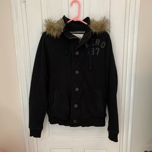 Cozy Men’s Aeropostale zip jacket black hoodie faux fur trim